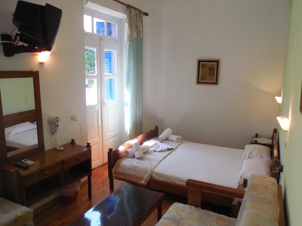 סקופלוס טאון Adonis Rooms מראה חיצוני תמונה